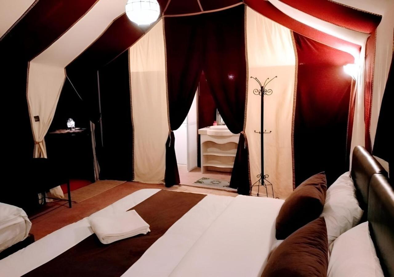 Merzouga Luxurious Tented Exterior foto
